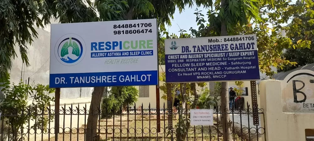 Dr Tanushree Gahlot | Best Chest Allergy and Sleep Specialist | Pulmonologist/FORTIS Hospital Greater Noida - Photo 3