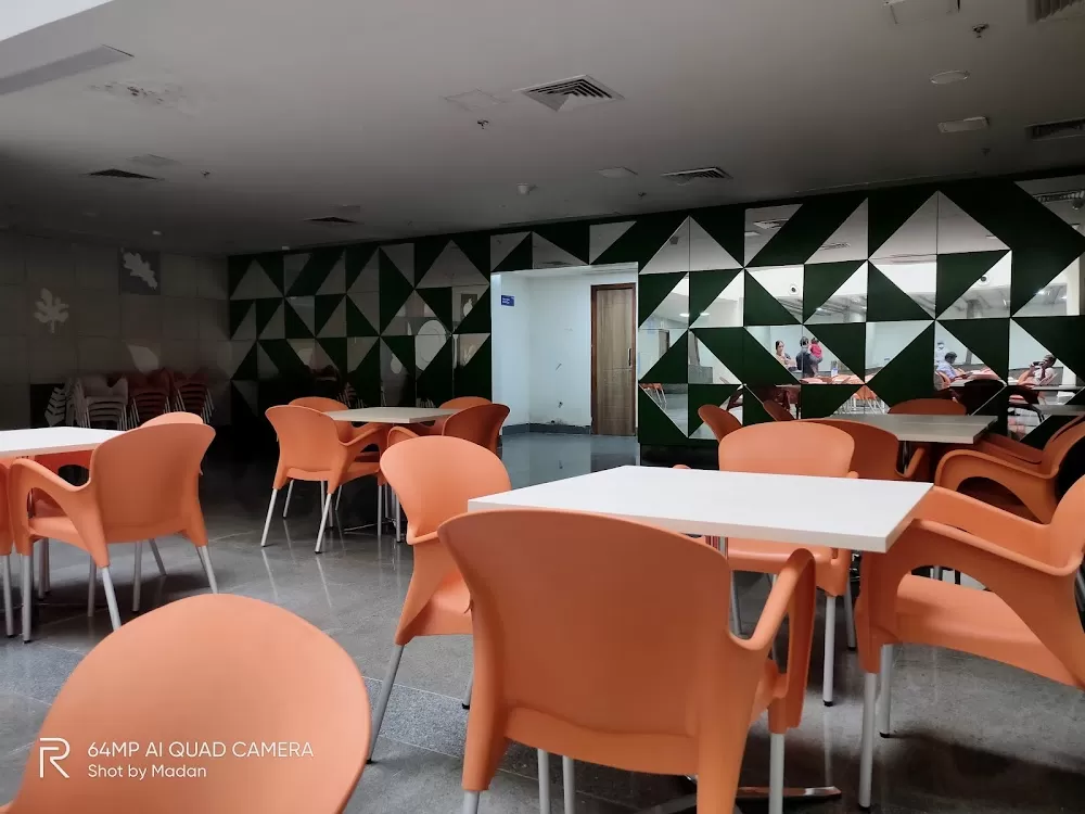 SLG Hospitals by Ajeenkya DY Patil Healthcare - Photo 5