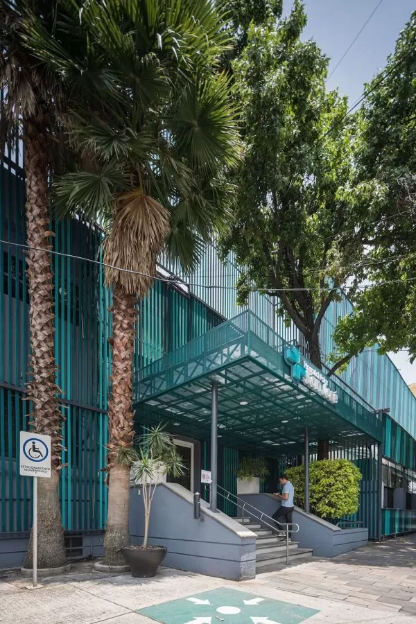 San José Hospital - Photo 7