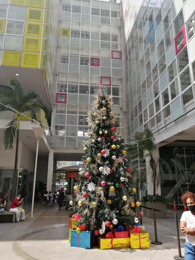Edificio de Colores - Photo 1