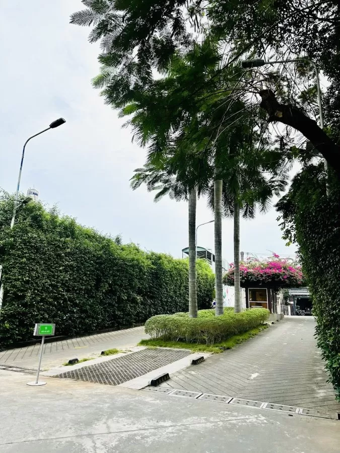 Au Co Hospital - Photo 8