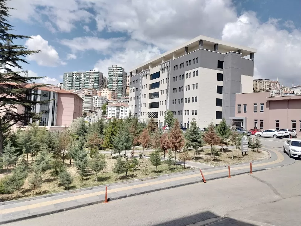 Ankara Atatürk Sanatoryum Eğitim ve Araştırma Hastanesi - Photo 3
