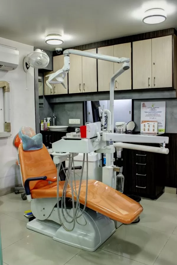 Jaipur Dental Hospital - Photo 3