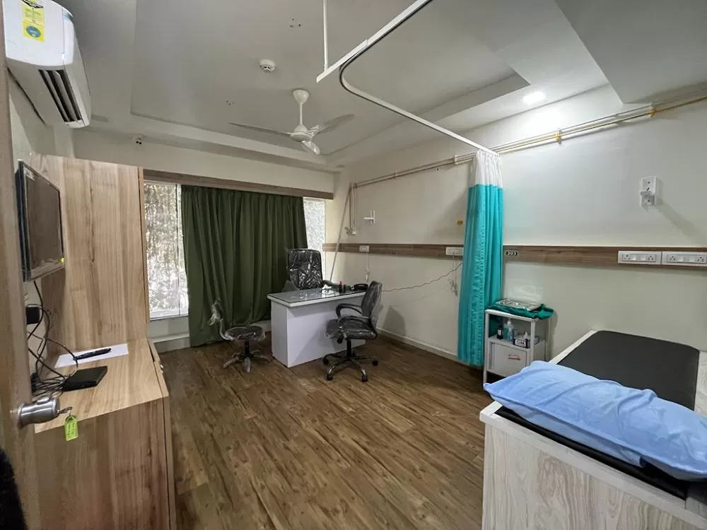 Medicaa Hospital - Photo 5