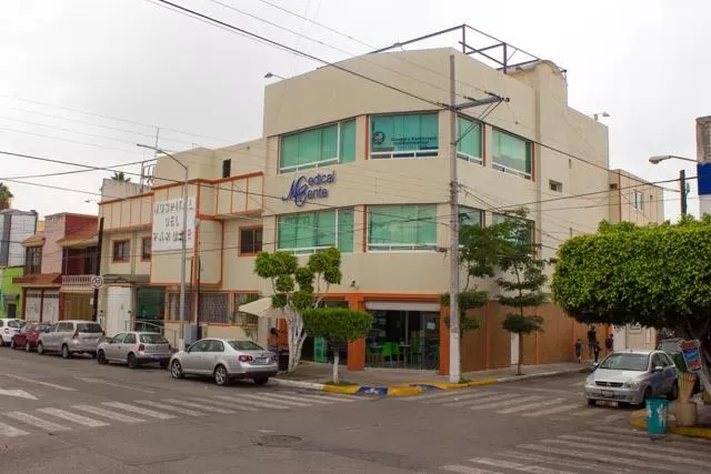 Hospital del Parque - Photo 1