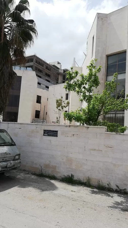 Amman Medical Center - Photo 7