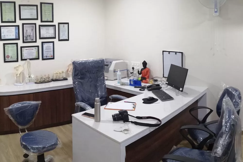 Dr. Ruchir Patel- OrthoD Hospital-Best Orthopedic Doctor in Ahmedabad, Knee Hip Joint Replacement Surgeon in Ahmedabad - Photo 2