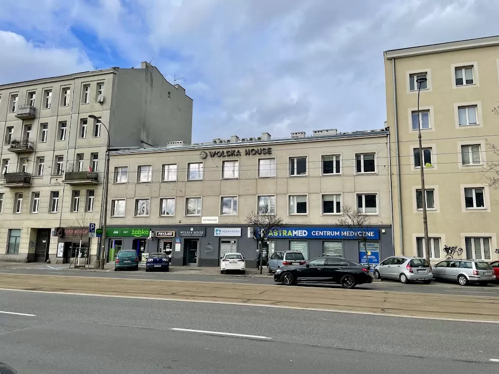 ASTRAMED Wola Centrum Medyczne - Photo 2