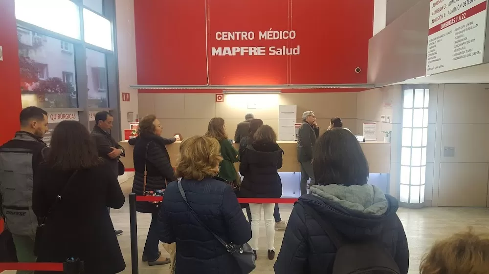 Centro Médico MAPFRE Salud - Photo 8