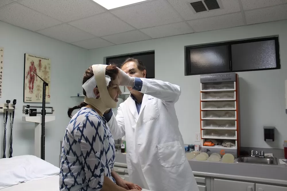 Clinica San Juan - Photo 1