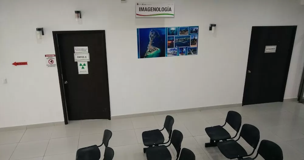 Community Hospital Isla Mujeres - Photo 6