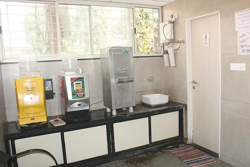 Eeshita Hospital - Photo 6