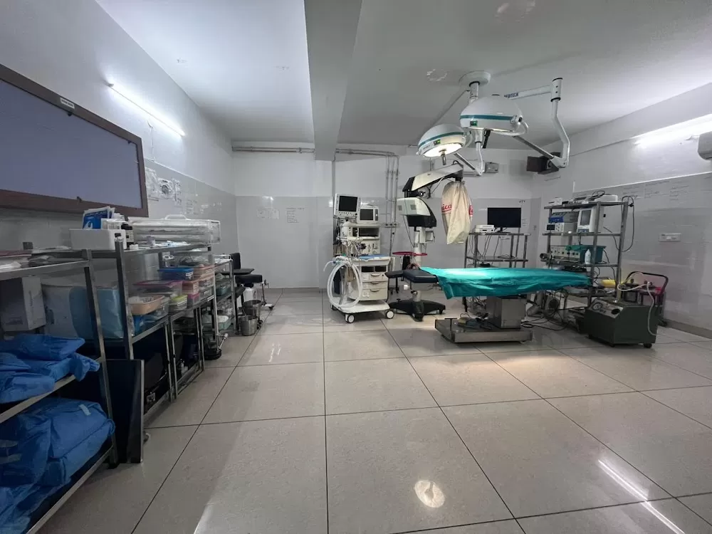 𝗗𝗿 𝗩𝘆𝗼𝗺 𝗕𝗵𝗮𝗿𝗴𝗮𝘃𝗮 (𝗛𝗠𝗖 𝗛𝗼𝘀𝗽𝗶𝘁𝗮𝗹) - Best Neurosurgeon in Ludhiana | Spine Surgeon | Brain Hospital in Ludhiana - Photo 2