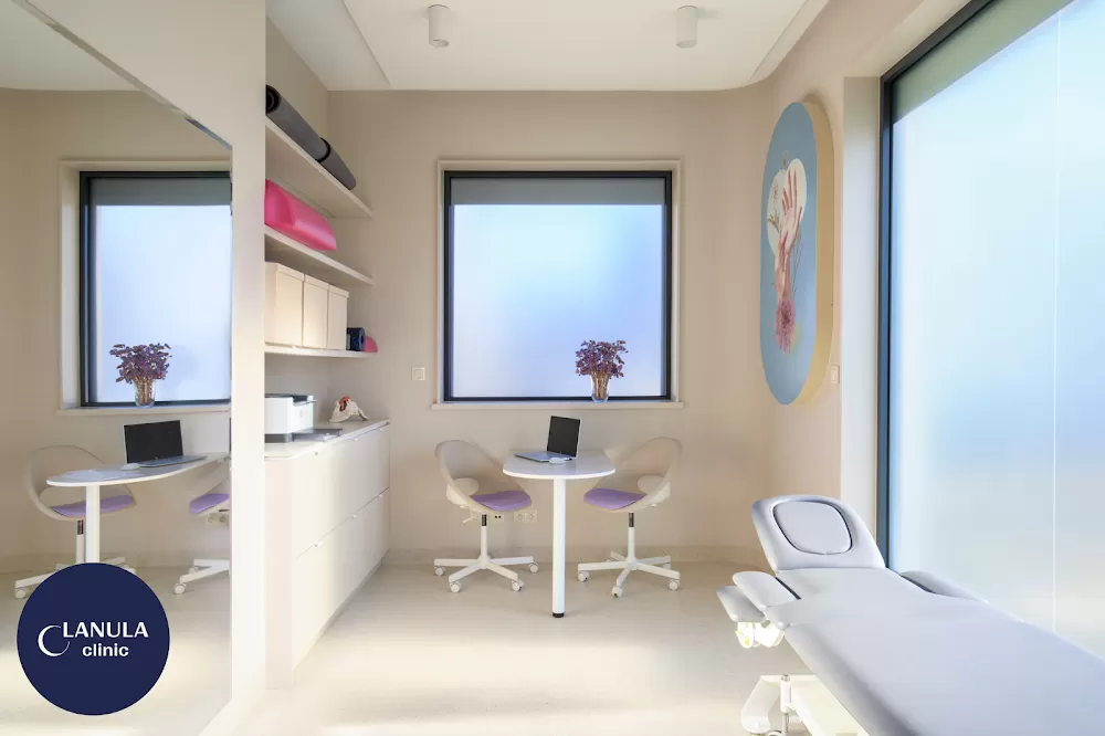 Lanula Clinic - Photo 2