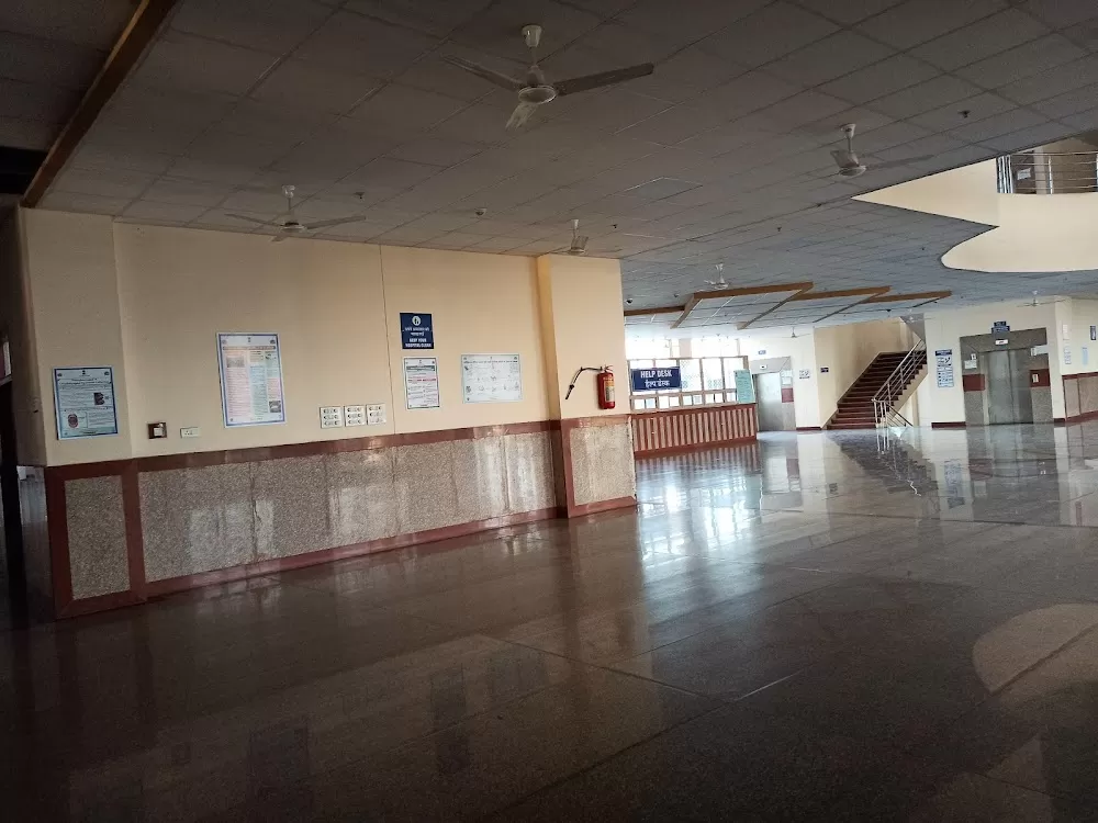 Rajasthan University of Health Sciences Hospital, Jaipur - Photo 6