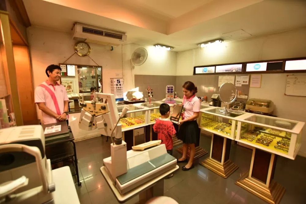 Saint Peter Eye Hospital - Photo 5