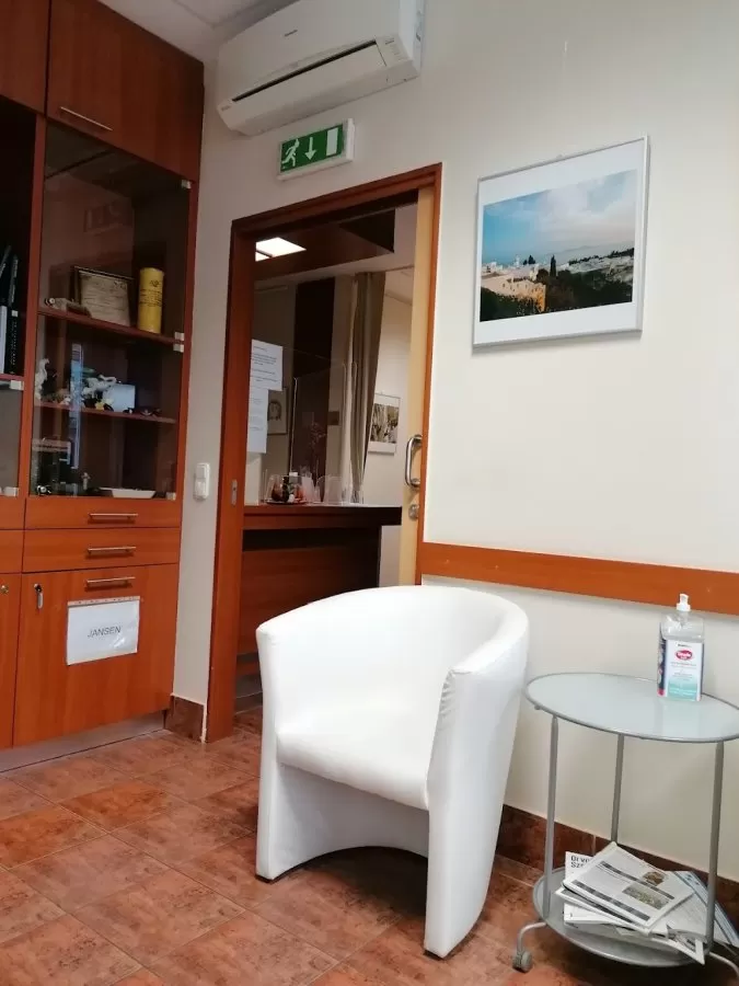 Pannonia Medical Center - Photo 8