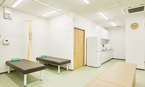 内科/小児科｜西区おとな・こどもクリニック(甲状腺/糖尿病) 予防接種 - Photo 8