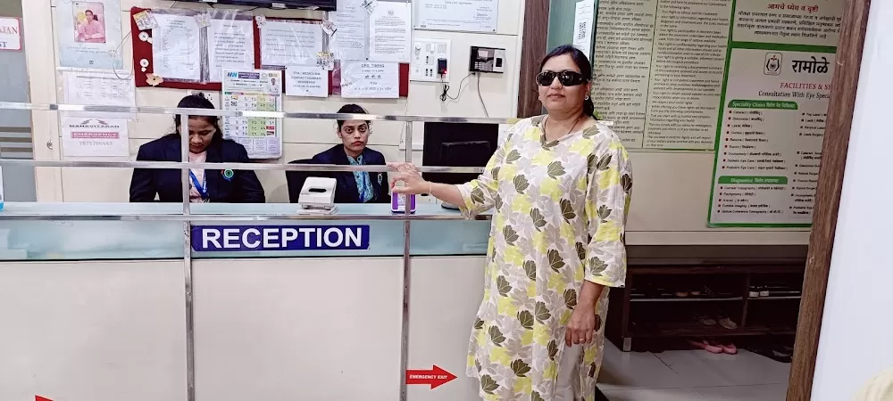 Ramole Eye Hospital | Dr. Abhijeet Ramole | Lasik Surgeon in Nashik - Photo 3