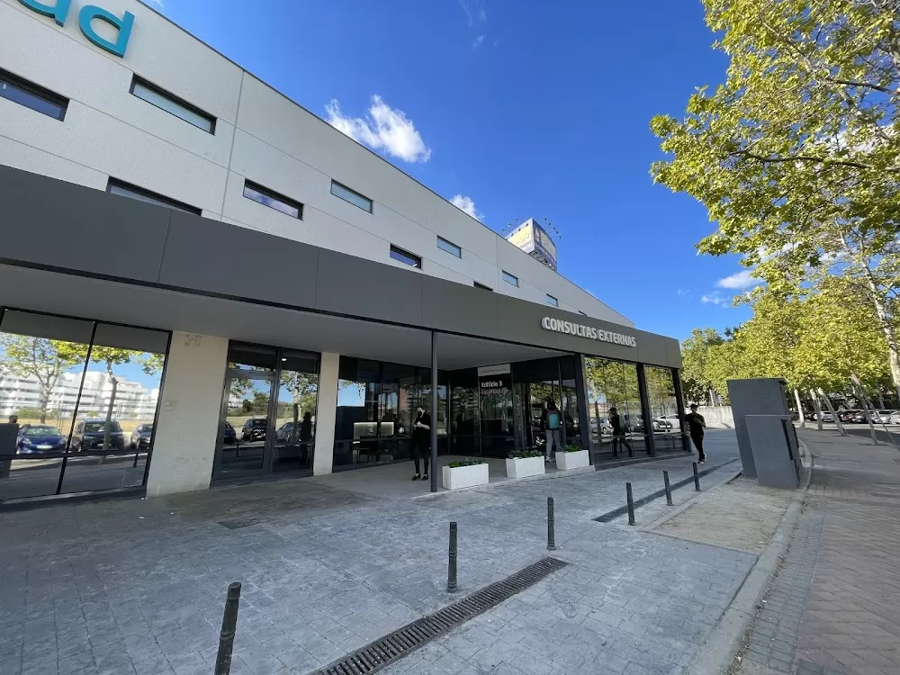 Consultas Externas Hospital Quirónsalud Sur - Photo 3