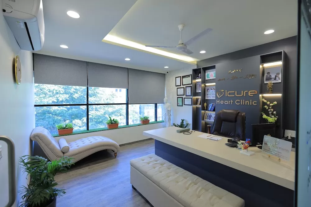 Dr. Krish Vaidya's iCure Heart & EECP Clinic - Photo 5