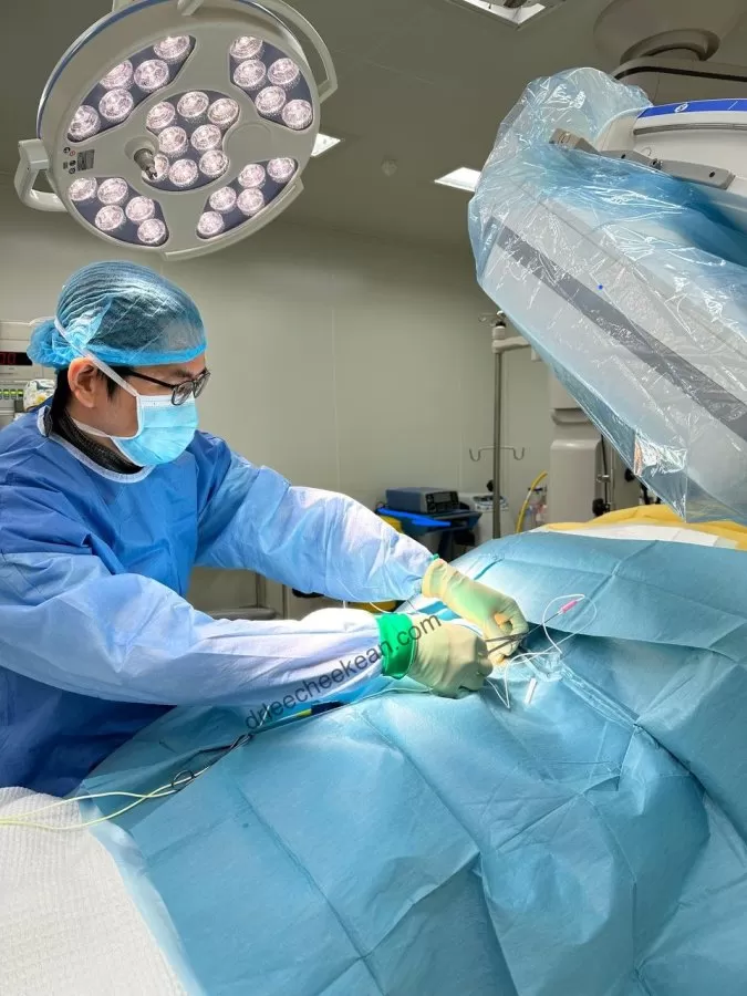 Dr. Lee Chee Kean Spine Specialist Orthopaedic Surgeon Kuala Lumpur Malaysia 马来西亚脊椎外科专科医生 - Photo 8