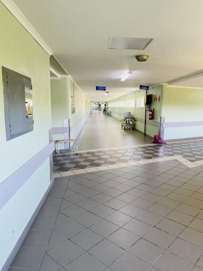 Leratong Hospital - Photo 2