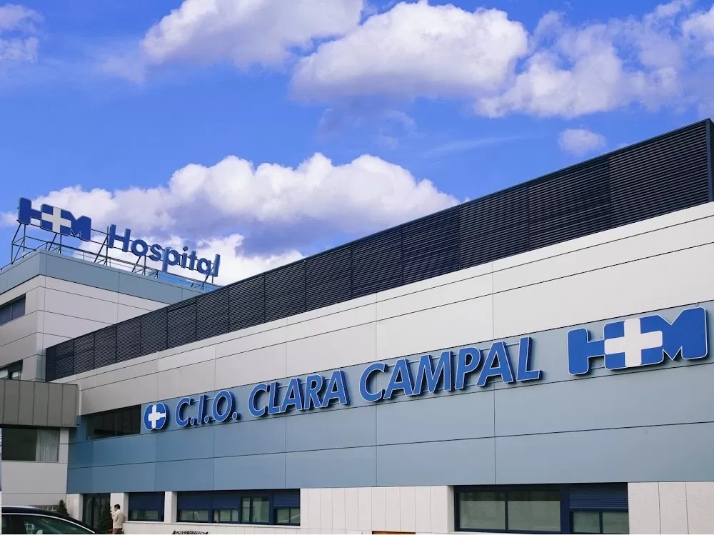 Comprehensive Cancer Center CLARA CAMPAL - Photo 3