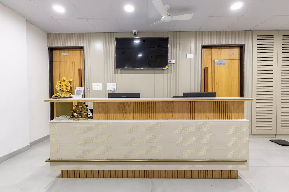 Doctor House (Mission Gastrocare/Hemato-oncology clinic/Dr Udayan's lab), Vadodara - Photo 7