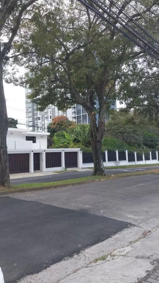 Medicentro La Sabana - Photo 1
