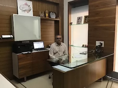 Dr. Manoj Gulhane