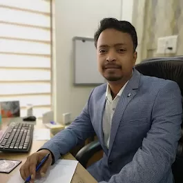 Dr. Varun Singh Pendro - Neurosurgeon | Brain Surgeon | Brain Tumor Specialist | Epilepsy | Paralysis | Surgeon | Bhopal