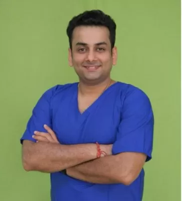 Dr Vivek Goel | Top Nephrologist in Kolkata | 12+ Yrs of Exp | Kidney Disease | Kidney Dialysis | Gold Medalist Doctor