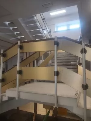 Zakład Medycyny Nuklearnej i Endokrynologii Onkologicznej. Punkt dostaw izotopów promieniotwórczych.