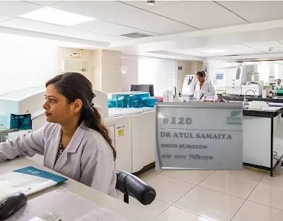 Dr Atul Samaiya (Best Oncologist in Bhopal)