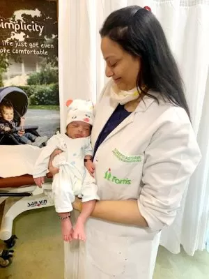 Dr. Deepti Asthana | Best Gynecologist Gurgaon | Fibroids| High Risk Pregnancy| Pregnancy doctor