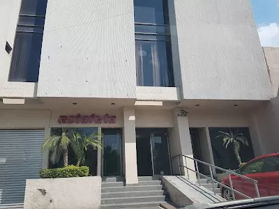 ATENCIÓN MÉDICA DEL PIE