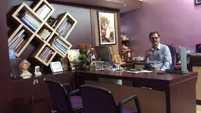 Dr. R.K.Singh Cardiologist Clinic - Cardiologist/Interventional Cardiologist/Heart Doctor/Best Heart Specialist in Bhopal