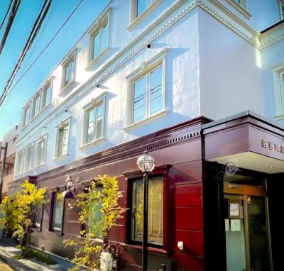 Yotsuya Kawazoe Obstetrics and Gynecology Clinic
