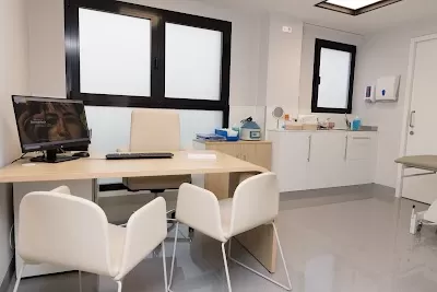 Unidad de Dermatología y Medicina estética - H. Ruber Internacional Mirasierra