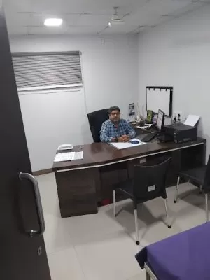 Dr Rohan Shah | Best Neurosurgeons hospital In Pune | Deccan Hardikar Hospital