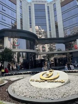 Tepecik Eğitim ve Araştırma Hastanesi Bornova Ek Hizmet Binası