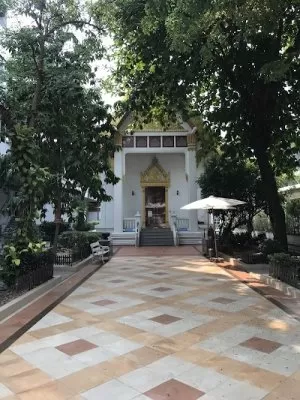 Priest Hospital