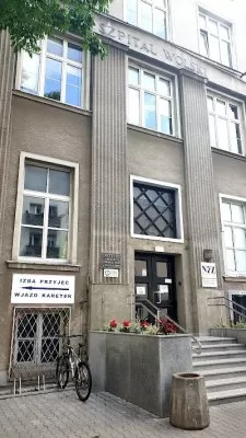 Institute of Tuberculosis and Lung Diseases
