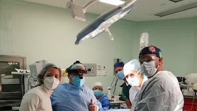 Unidad de Columna Vertebral Dr. Julio Angel García. Diagnóstico y Tratamiento. Centro Médico Dominicano