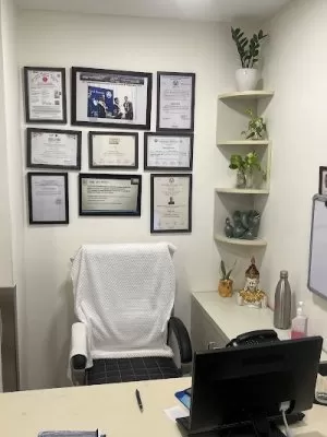 Dr Kapoor’s Gastro and Liver Care Clinic