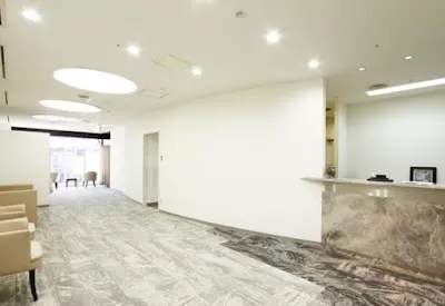 Osakaumedasukai Skin Clinic