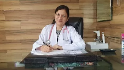 Dr Meenakshi Jindal - Best New Born Baby & Kids Doctor in Ludhiana | Jindal Hospital, Ludhiana