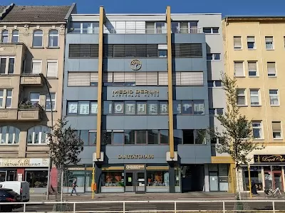 Medio Berlin Mitte / Dr. med. A. A. Issavand