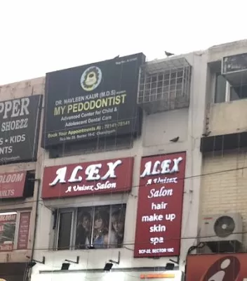 Dr navleen kaur pediatric and dentist